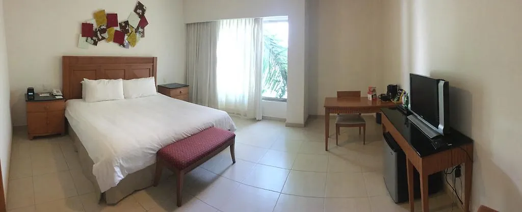 **** Hotel Ambiance Suites Cancún Mexiko