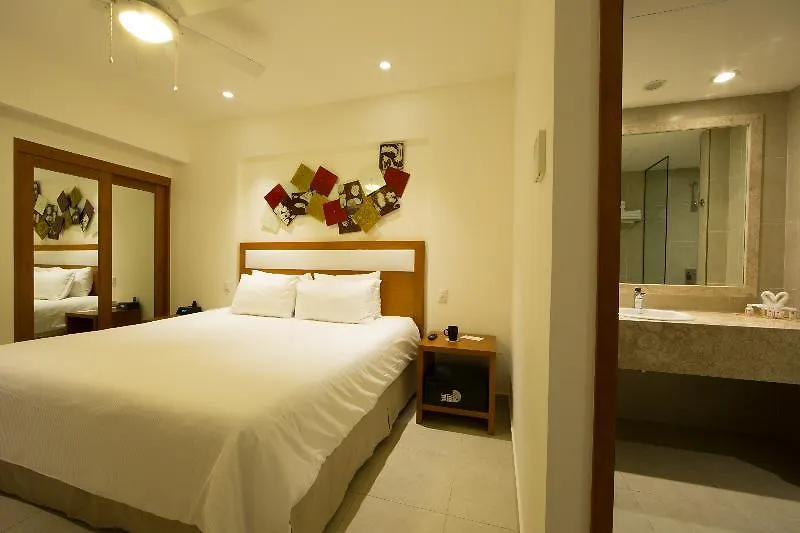 Ambiance Suites Cancún