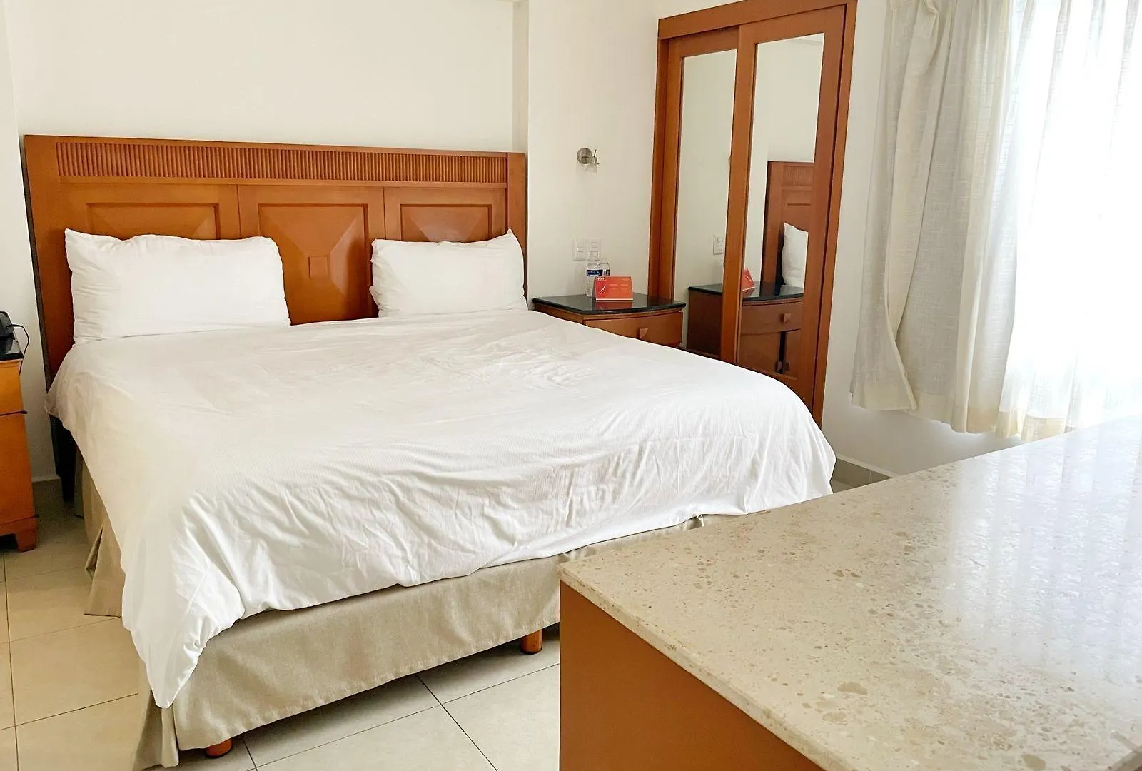 Hotel Ambiance Suites Cancún