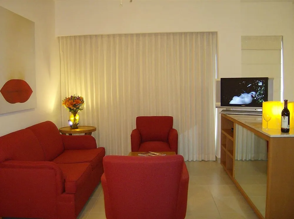 Ambiance Suites Cancún 4*,